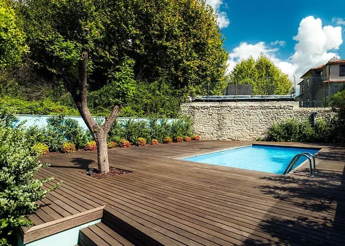 Swimming Pool Luxury House 1